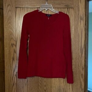 Red long sleeved Yest tee. Size 10